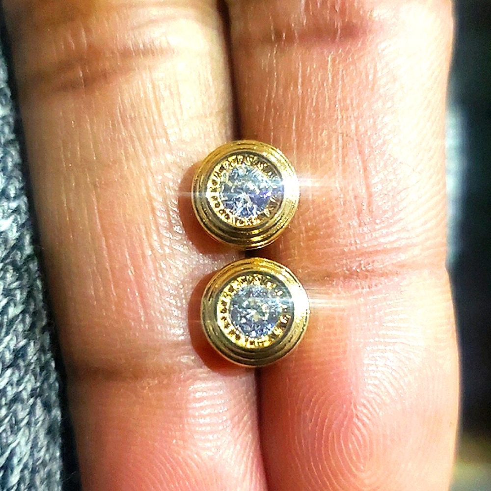 Earings - Picture 2 of 12